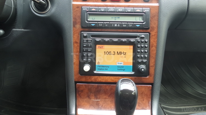 Mercedes E 280 2001, 246,000 km - 2.8 л - Bakı