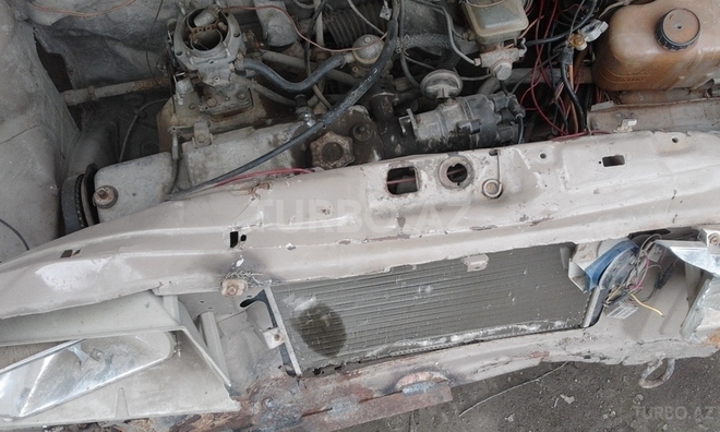 LADA (VAZ) 2108 1988, 100,000 km - 1.3 l - Salyan