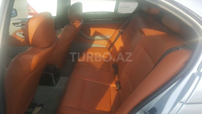 BMW 330 2001, 207,000 km - 3.0 l - Bakı