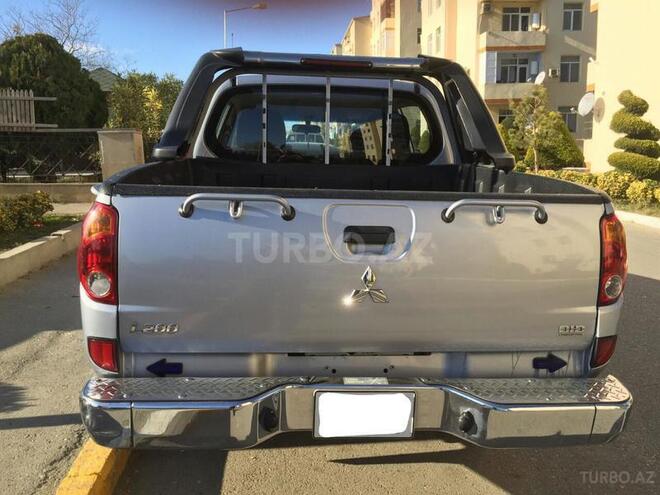 Mitsubishi L200 2013, 94,000 km - 2.5 л - Bakı