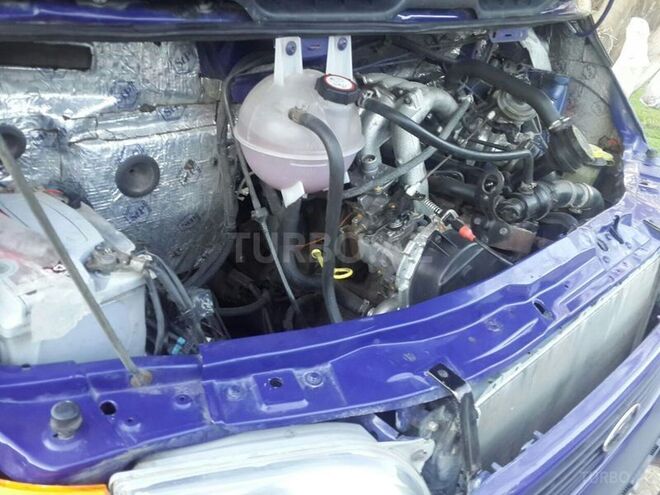 Ford Transit 2000, 260,000 km - 2.5 л - Sumqayıt