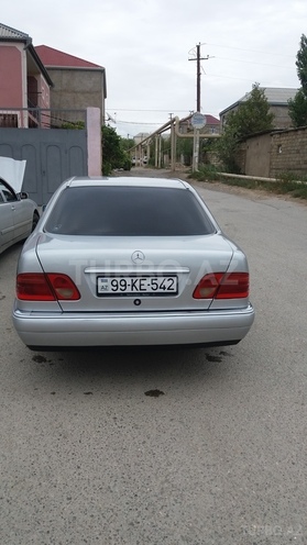 Mercedes E 230 1996, 480,000 km - 2.3 l - Bakı