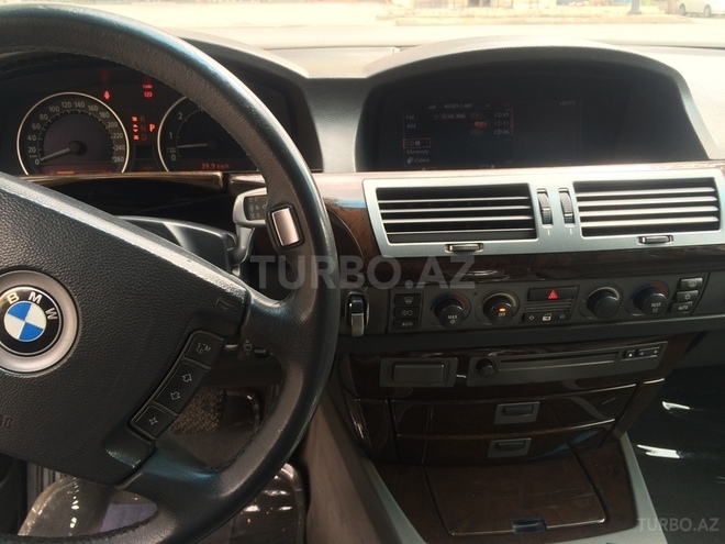 BMW 745 2002, 240,000 km - 4.4 l - Bakı