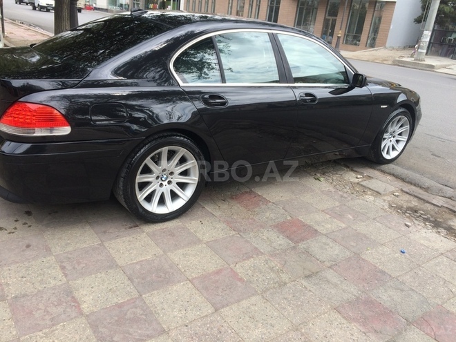 BMW 745 2002, 240,000 km - 4.4 l - Bakı