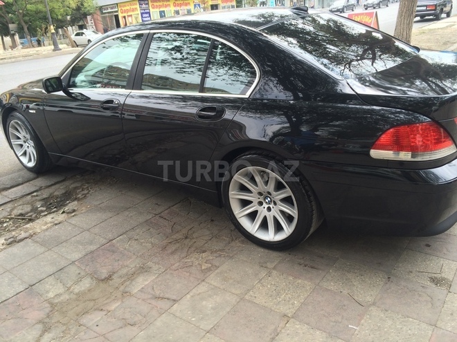 BMW 745 2002, 240,000 km - 4.4 l - Bakı