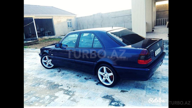 Mercedes C 180 1999, 271,000 km - 1.8 l - Bakı