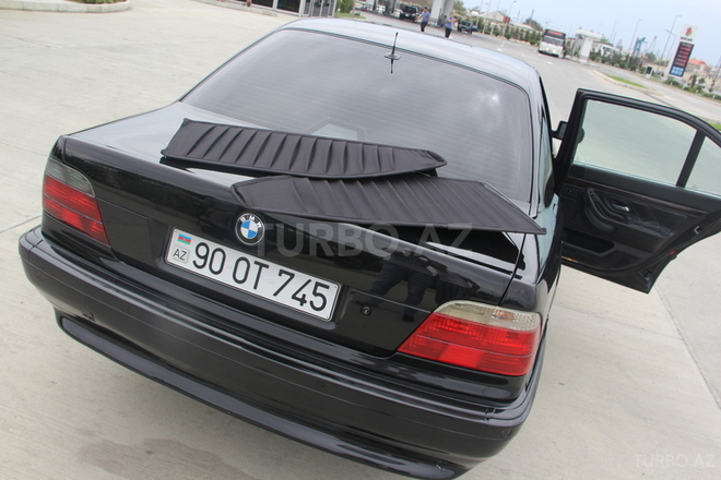 BMW 735 1996, 263,452 km - 3.5 л - Bakı