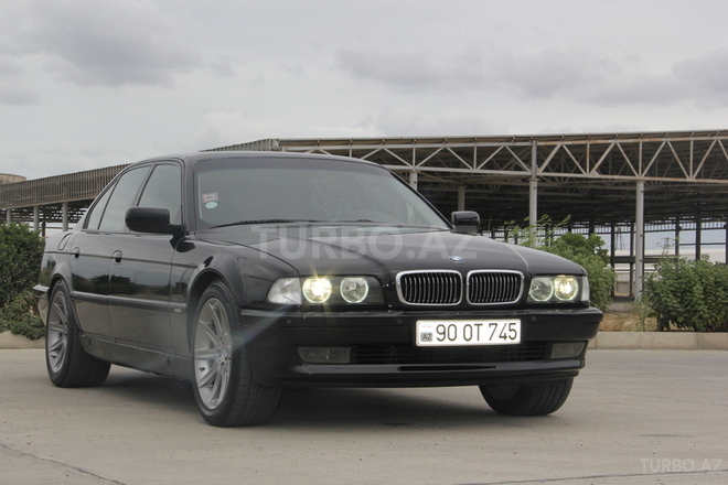BMW 735 1996, 263,452 km - 3.5 л - Bakı