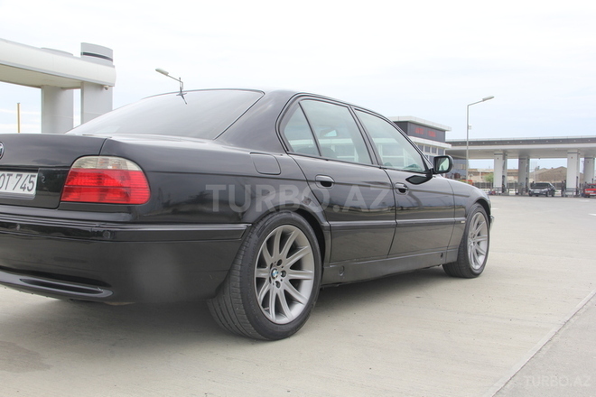 BMW 735 1996, 263,452 km - 3.5 л - Bakı