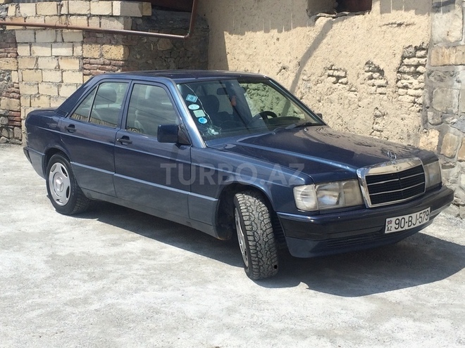 Mercedes 190 1991, 300,000 km - 2.0 l - Şəki