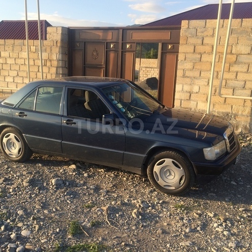 Mercedes 190 1991, 300,000 km - 2.0 l - Şəki