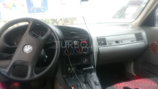 BMW 318 1992, 333,333 km - 1.8 л - Bakı
