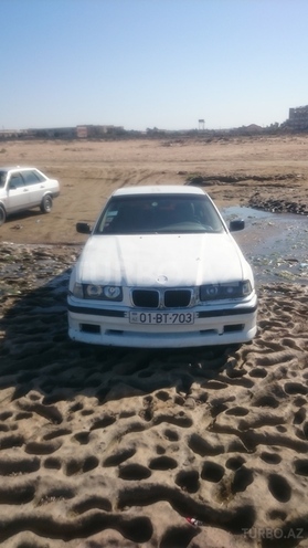 BMW 318 1992, 333,333 km - 1.8 л - Bakı