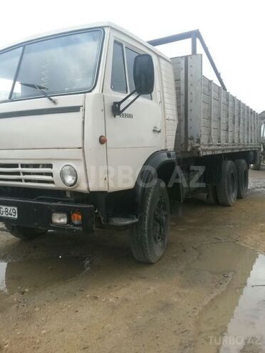 KamAz 53212 1988, 200,000 km - 3.0 l - Salyan