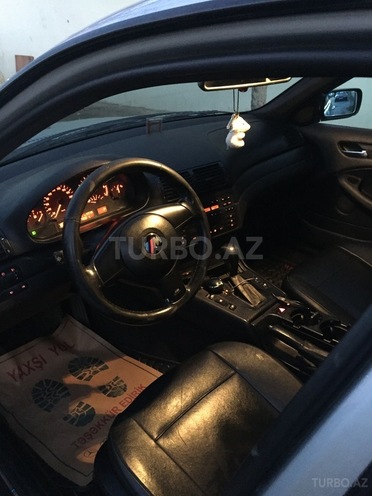 BMW 320 2001, 176,000 km - 2.2 l - Bakı