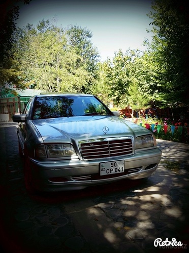 Mercedes C 230 1998, 220,000 km - 2.3 l - Qusar
