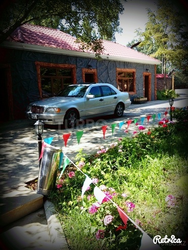Mercedes C 230 1998, 220,000 km - 2.3 l - Qusar