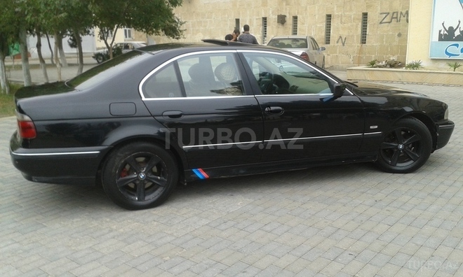 BMW 528 1998, 200,000 km - 2.8 l - Bakı