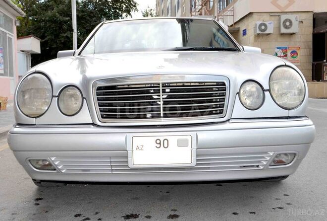 Mercedes E 230 1997, 376,000 km - 2.3 l - Bakı