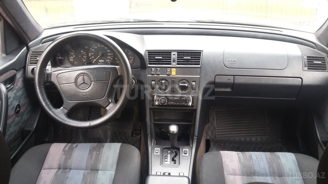 Mercedes C 200 1995, 295,000 km - 2.0 l - Bakı