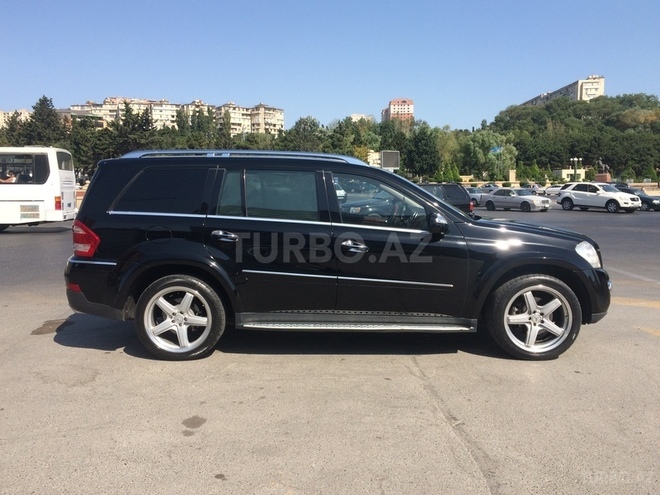 Mercedes GL 550 2008, 169,000 km - 5.5 l - Bakı