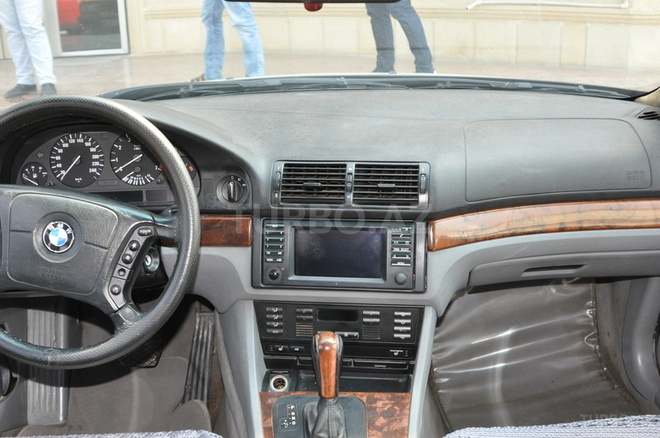 BMW 528 1997, 200,000 km - 2.8 l - Bakı