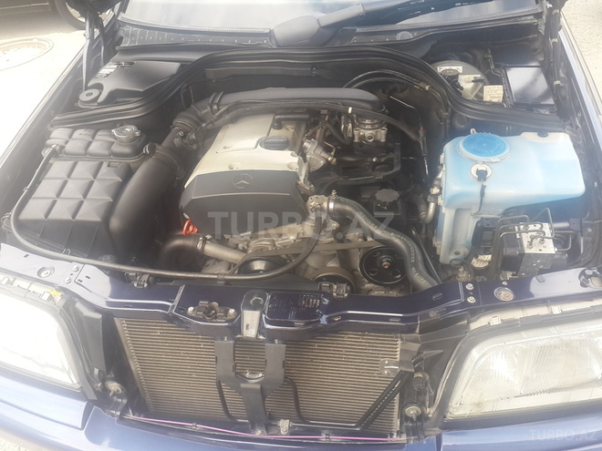 Mercedes C 180 1999, 250,000 km - 1.8 l - Bakı