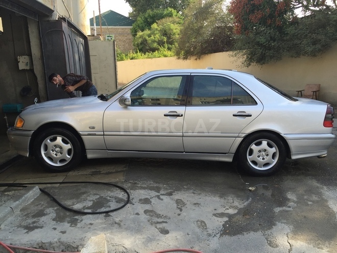 Mercedes C 240 1999, 346,700 km - 2.4 l - Bakı