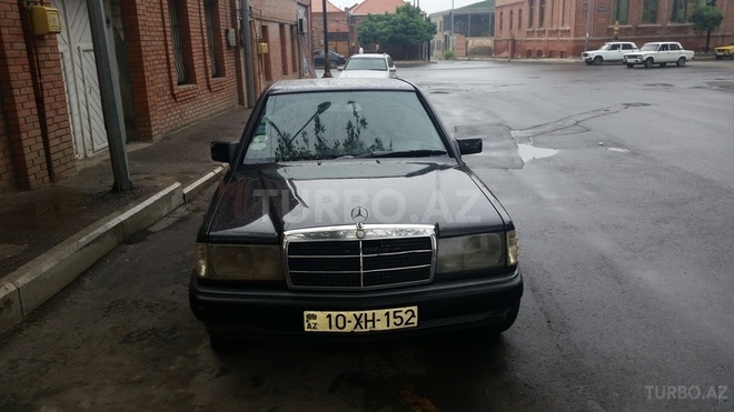 Mercedes 190 1991, 300,000 km - 1.8 л - Şəmkir