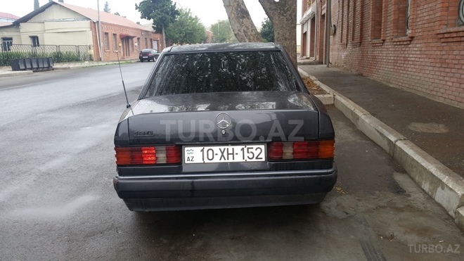 Mercedes 190 1991, 300,000 km - 1.8 л - Şəmkir