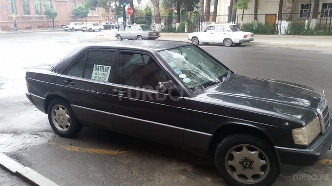 Mercedes 190 1991, 300,000 km - 1.8 л - Şəmkir