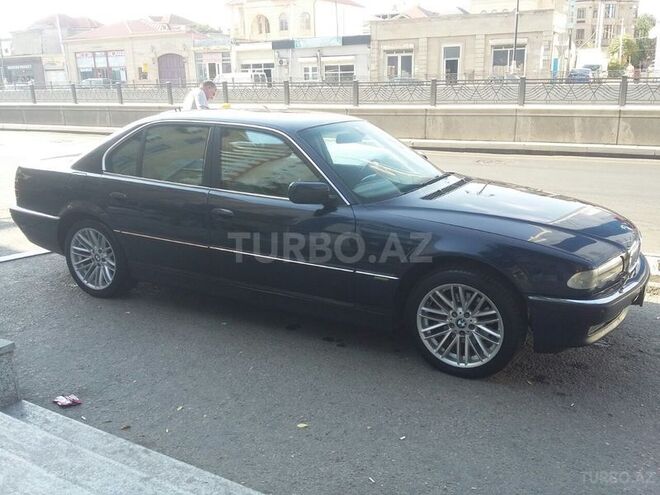 BMW 730 2001, 325,000 km - 3.0 l - Bakı