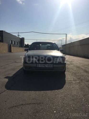 Opel Vectra 1994, 189,000 km - 1.8 л - Bakı