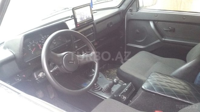 LADA (VAZ) Niva 2012, 65,000 km - 1.7 l - Lerik