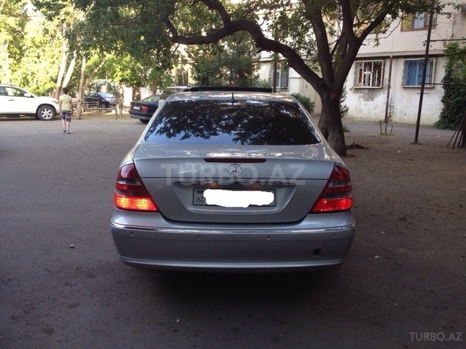 Mercedes E 320 2002, 205,000 km - 3.2 л - Bakı
