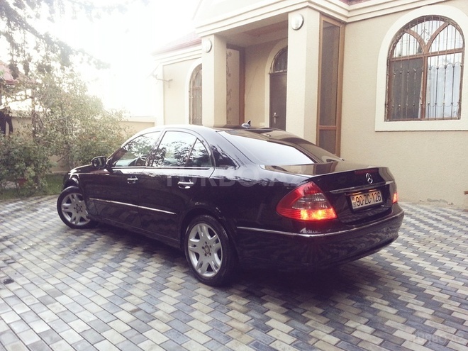 Mercedes E 280 2006, 190,000 km - 0.3 l - Bakı