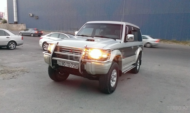 Mitsubishi Pajero 1993, 345,678 km - 2.8 l - Bakı