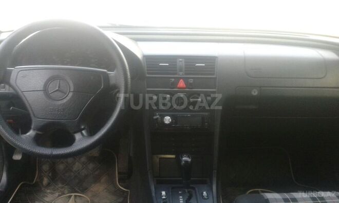 Mercedes C 220 1995, 275,648 km - 2.2 l - Xaçmaz