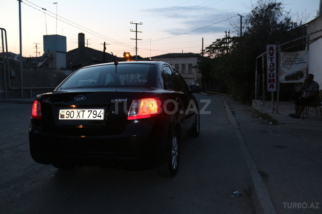 Kia Rio 2010, 145,000 km - 1.6 л - Bakı