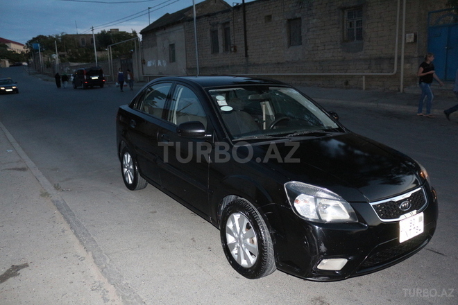 Kia Rio 2010, 145,000 km - 1.6 л - Bakı