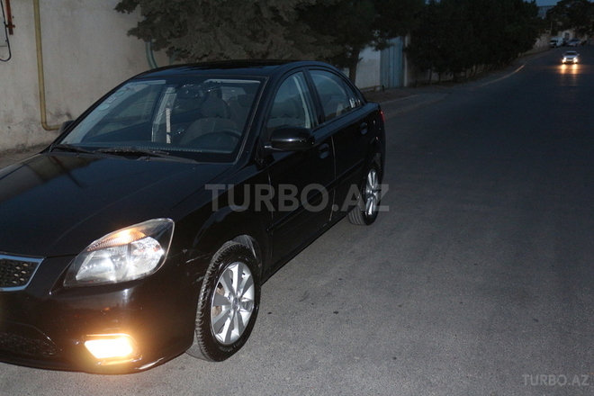 Kia Rio 2010, 145,000 km - 1.6 л - Bakı