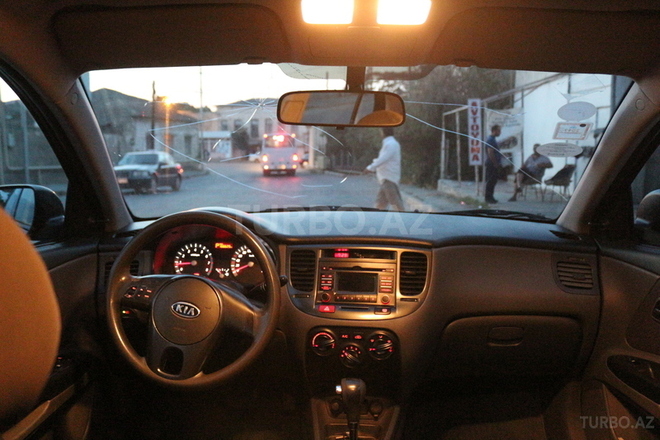 Kia Rio 2010, 145,000 km - 1.6 л - Bakı
