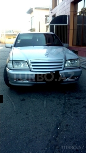 Mercedes C 240 1997, 302,000 km - 2.4 l - Bakı