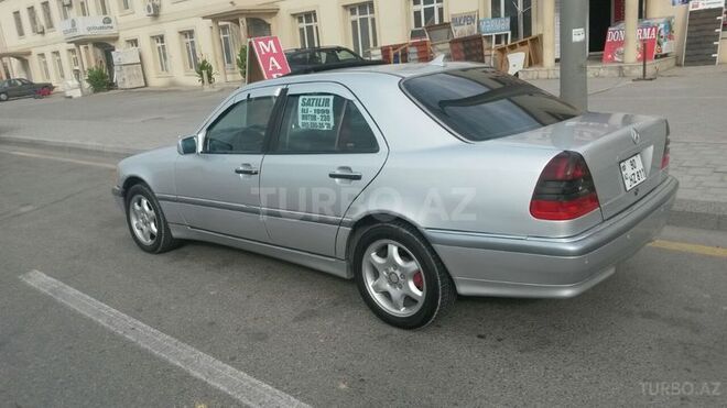 Mercedes C 230 1999, 261,000 km - 2.3 л - Bakı
