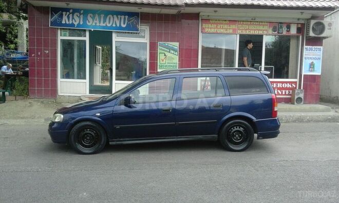 Opel Astra 1998, 240,000 km - 2.0 l - Bakı