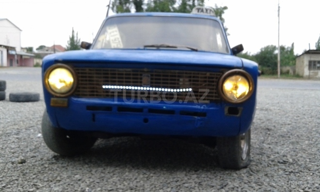 LADA (VAZ) 21011 1979, 780,000 km - 1.3 l - Quba