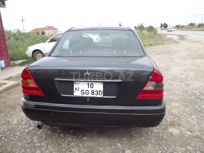 Mercedes C 180 1994, 500,000 km - 1.8 l - Salyan