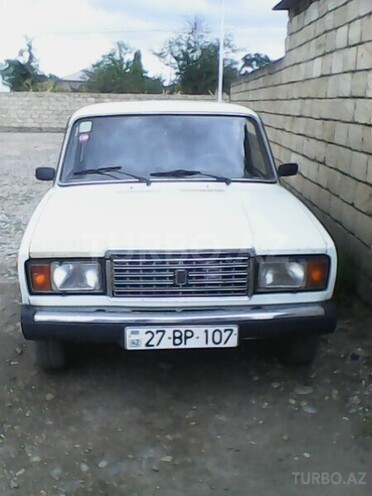 LADA (VAZ) 2107 2005, 13,000 km - 1.5 л - Xudat