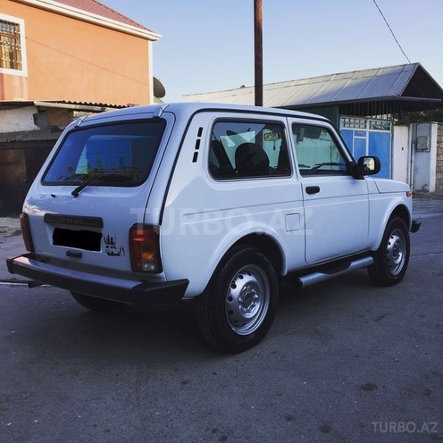 LADA (VAZ) Niva 2015, 9,700 km - 1.7 l - Bakı