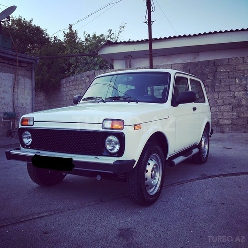 LADA (VAZ) Niva 2015, 9,700 km - 1.7 l - Bakı